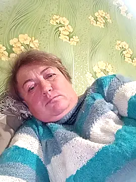 Snapshot of NikaLove49011 chatting on October 31, 6:12 pm NikaLove49011 online show from October 31, 6:12 pm