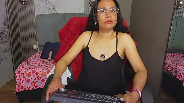 Vanessa 7  online show from March 24, 12:05 am