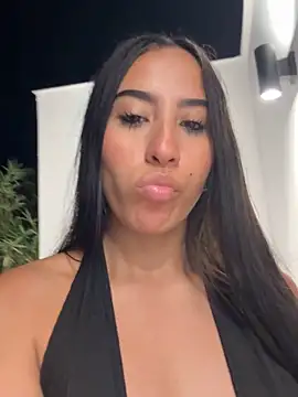 LucianaWild online show from September 28, 5:03 am