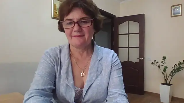 Snapshot of Galina56301 chatting on September 17, 3:43 pm Galina56301 online show from September 17, 3:43 pm