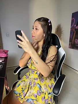 Snapshot of LuluMonroe_Eup chatting on September 9, 1:16 am LuluMonroe Eup online show from September 9, 1:16 am