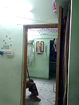 Snapshot of sweet-lotus chatting on September 30, 3:39 pm sweet-lotus online show from September 30, 3:39 pm