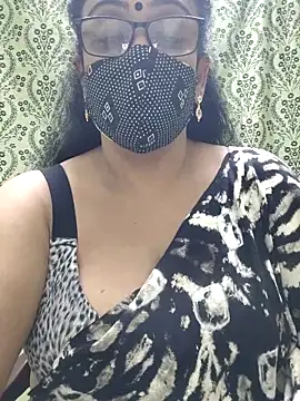 Snapshot of sweet-lotus chatting on October 12, 5:04 pm sweet-lotus online show from October 12, 5:04 pm