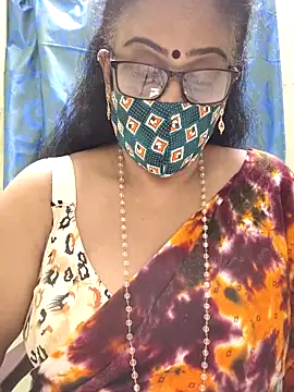 Snapshot of sweet-lotus chatting on October 26, 5:30 pm sweet-lotus online show from October 26, 5:30 pm