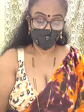 Snapshot of sweet-lotus chatting on October 23, 10:49 pm sweet-lotus online show from October 23, 10:49 pm