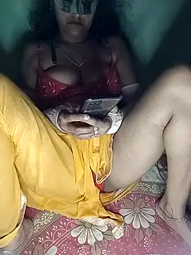 Snapshot of Hotty-Monaa chatting on October 10, 5:07 pm Hotty-Monaa online show from October 10, 5:07 pm