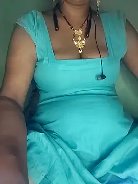 Snapshot of Hotty-Monaa chatting on September 22, 5:55 pm Hotty-Monaa online show from September 22, 5:55 pm