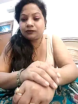 Snapshot of Cute-Janvi20 chatting on October 2, 6:13 pm Cute-Janvi20 online show from October 2, 6:13 pm
