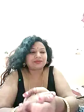 Snapshot of Cute-Janvi20 chatting on October 31, 6:45 pm Cute-Janvi20 online show from October 31, 6:45 pm
