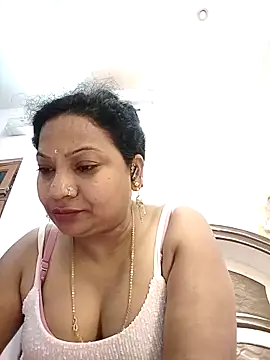 Snapshot of Cute-Janvi20 chatting on October 7, 8:24 pm Cute-Janvi20 online show from October 7, 8:24 pm
