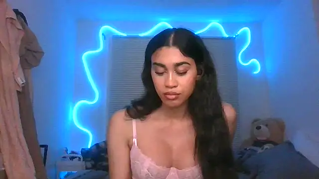 xlaceyxlovex online show from September 13, 11:07 am