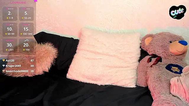 ClleoMoon online show from October 4, 4:51 am