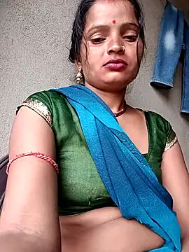 Snapshot of Neelamt12 chatting on September 19, 1:37 am Neelamt12 online show from September 19, 1:37 am