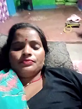 Snapshot of Neelamt12 chatting on October 20, 4:43 pm Neelamt12 online show from October 20, 4:43 pm