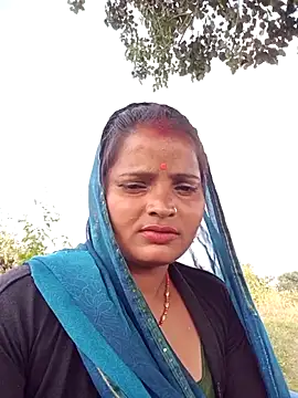 Snapshot of Neelamt12 chatting on October 13, 8:50 am Neelamt12 online show from October 13, 8:50 am