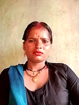 Snapshot of Neelamt12 chatting on September 25, 12:04 pm Neelamt12 online show from September 25, 12:04 pm