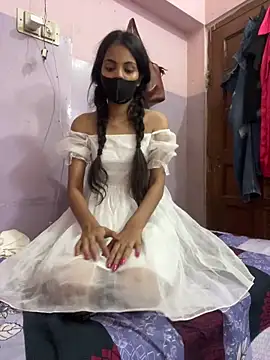 Snapshot of Sandhya_77 chatting on October 1, 9:25 am Sandhya 77 online show from October 1, 9:25 am