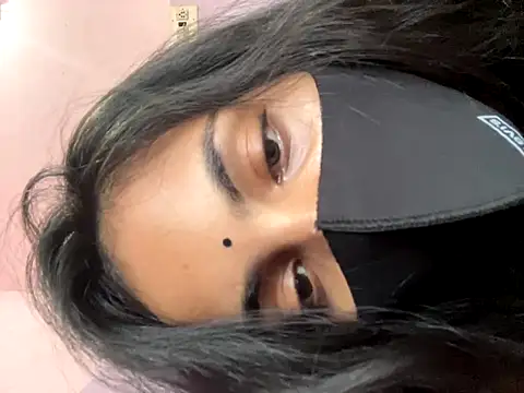 Snapshot of Sandhya_77 chatting on September 22, 7:40 am Sandhya 77 online show from September 22, 7:40 am