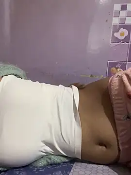 Snapshot of Sandhya_77 chatting on October 30, 8:16 am Sandhya 77 online show from October 30, 8:16 am