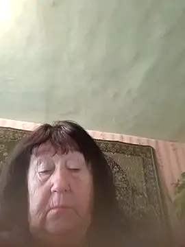 Snapshot of CrystalLime6411 chatting on October 20, 12:41 pm CrystalLime6411 online show from October 20, 12:41 pm