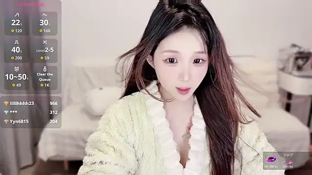 Joyce-bb online show from October 21, 12:31 pm