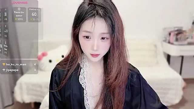 Joyce-bb online show from October 30, 1:23 pm