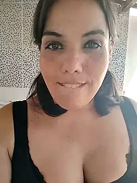 Bellapotencia1985 online show from November 17, 10:49 am