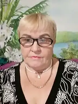 Snapshot of VioletSweet5566 chatting on September 19, 1:54 pm VioletSweet5566 online show from September 19, 1:54 pm