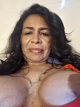 floresblancas online show from November 29, 11:47 am