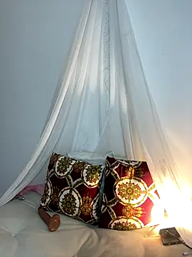 Snapshot of Amyraa_ chatting on October 11, 2:20 pm Amyraa online show from October 11, 2:20 pm