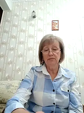 Snapshot of AlikaSwan5821 chatting on October 13, 7:16 pm AlikaSwan5821 online show from October 13, 7:16 pm