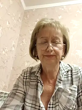 Snapshot of AlikaSwan5821 chatting on September 19, 9:03 pm AlikaSwan5821 online show from September 19, 9:03 pm