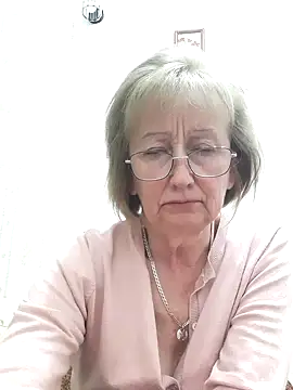 Snapshot of AlikaSwan5821 chatting on October 4, 8:57 pm AlikaSwan5821 online show from October 4, 8:57 pm