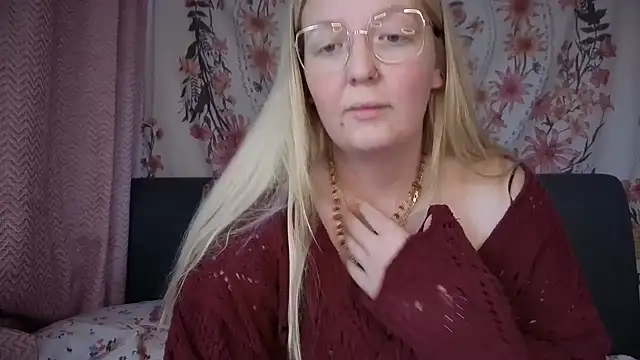 Daisyxoxo  online show from November 25, 11:23 am