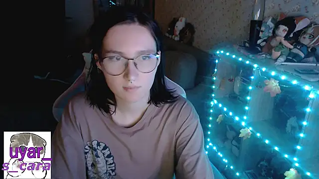 Snapshot of s_cara chatting on October 2, 7:19 pm s cara online show from October 2, 7:19 pm