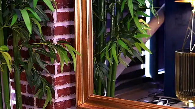 MillaSerene online show from November 22, 7:22 am