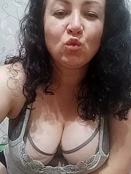 Snapshot of Velvet3451 chatting on October 9, 7:29 pm Velvet3451 online show from October 9, 7:29 pm