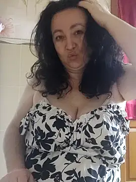 Snapshot of Velvet3451 chatting on October 28, 6:35 pm Velvet3451 online show from October 28, 6:35 pm