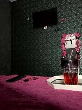 FavoriteKira online show from March 21, 6:02 pm