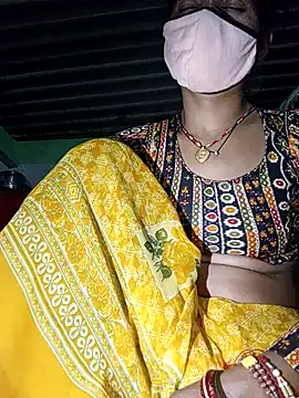 Snapshot of MISS_LOVE_001 chatting on October 25, 4:47 pm MISS LOVE 001 online show from October 25, 4:47 pm