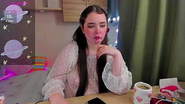 Alice next door online show from January 13, 2:54 pm