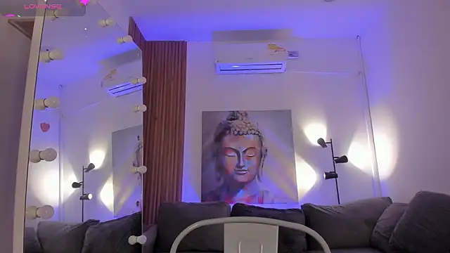 cinnia  online show from February 20, 10:39 am