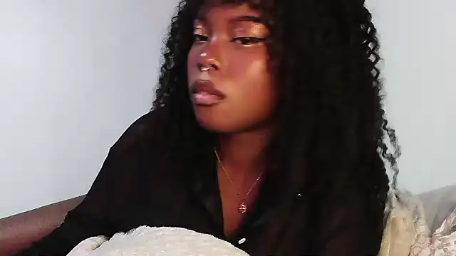 SparklingSoleil online show from November 12, 6:50 pm