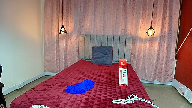 Emily  parker   online show from October 12, 4:59 am