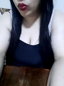 Snapshot of Madam-bezoul- chatting on October 28, 9:30 pm Madam-bezoul- online show from October 28, 9:30 pm