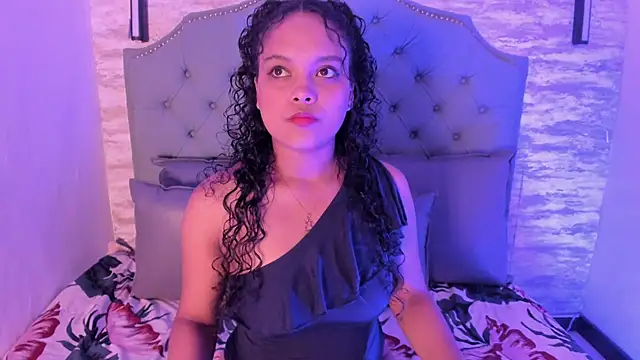 ValeriaJulio  online show from September 23, 11:52 am