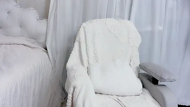 Amaya-yooo-36D online show from October 28, 1:11 am