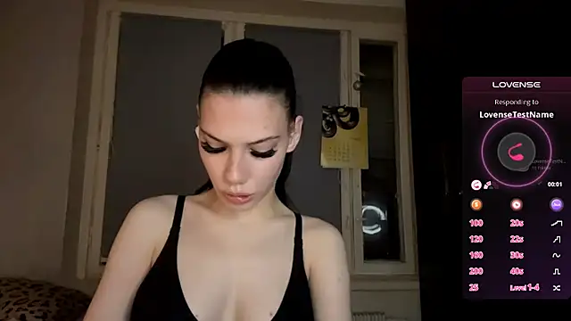 AlfredaBillegas online show from October 13, 5:59 pm