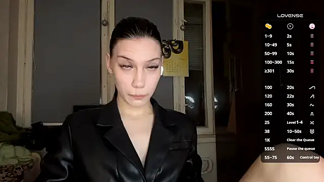 AlfredaBillegas online show from October 7, 6:12 pm