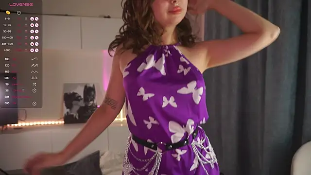 Snapshot of Oneo_ chatting on October 22, 5:07 pm Oneo online show from October 22, 5:07 pm